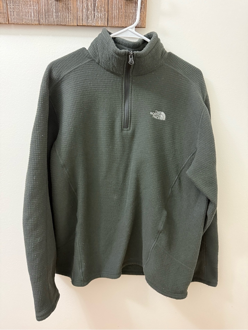 The North Face Men's Half-Zip Waffle Fleece Sweater